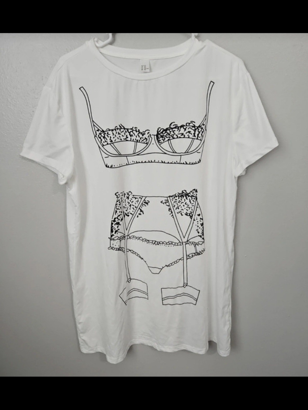 White Tee with Fun Print. New Without Tags